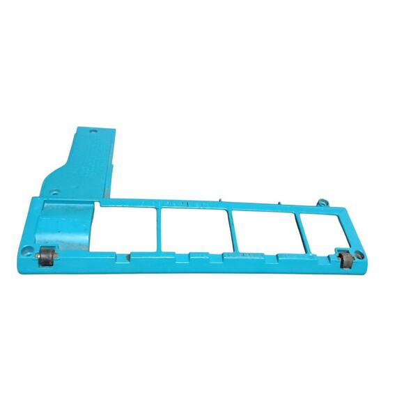 Bissell Powerforce Compact Lightweight Vacuum 2112 Bottom Sole Plate Part - Picture 1 of 6